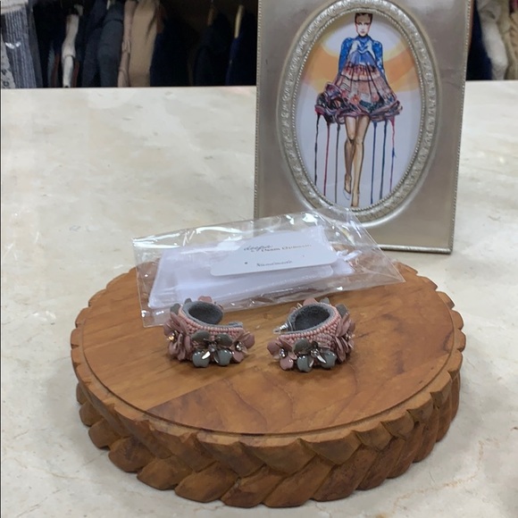 DEEPA GURNANI HAND MADE GRAYCE HOOP EARRINGS - Picture 9 of 14